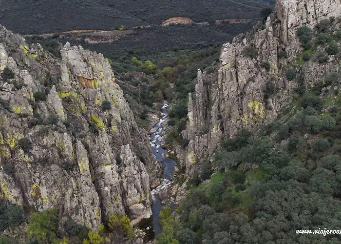 Rural Cristina Hotel 2*